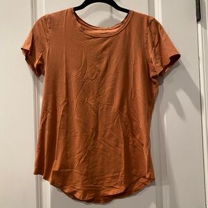 Lululemon Short sleeve tee